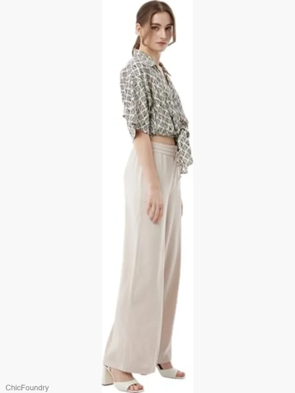 Lightweight Crinkle Palazzo Pants with Adjustable Strap - Picture 4 of 7